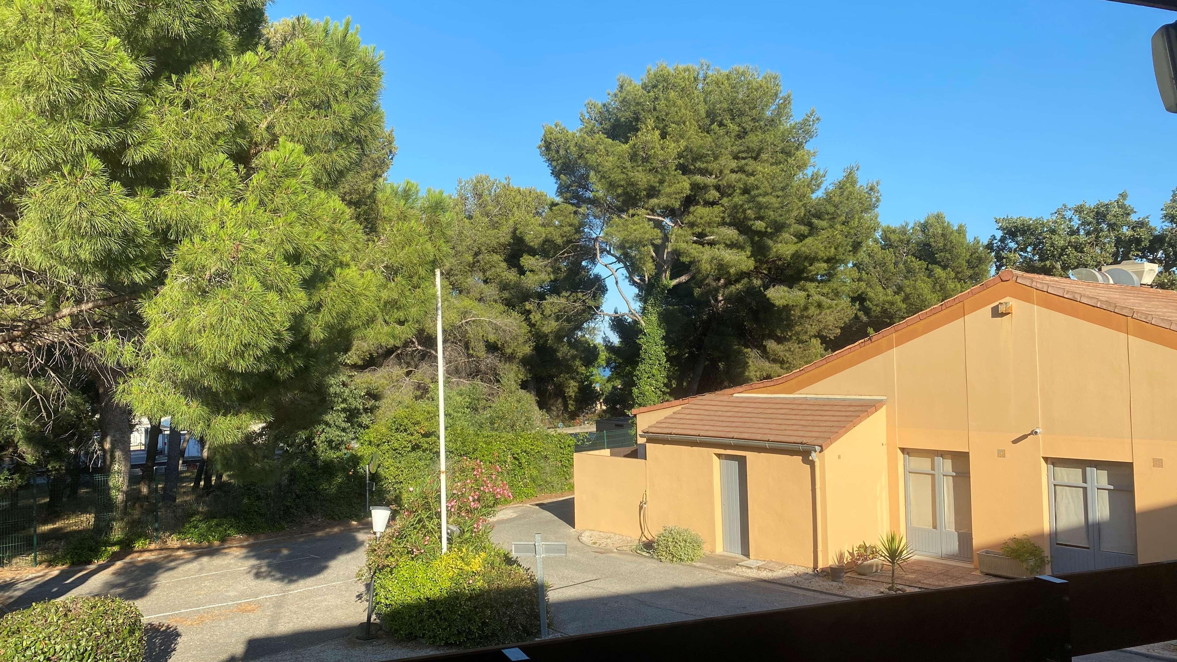 Kyriad Direct Marseille Ouest - Martigues Eksteriør billede