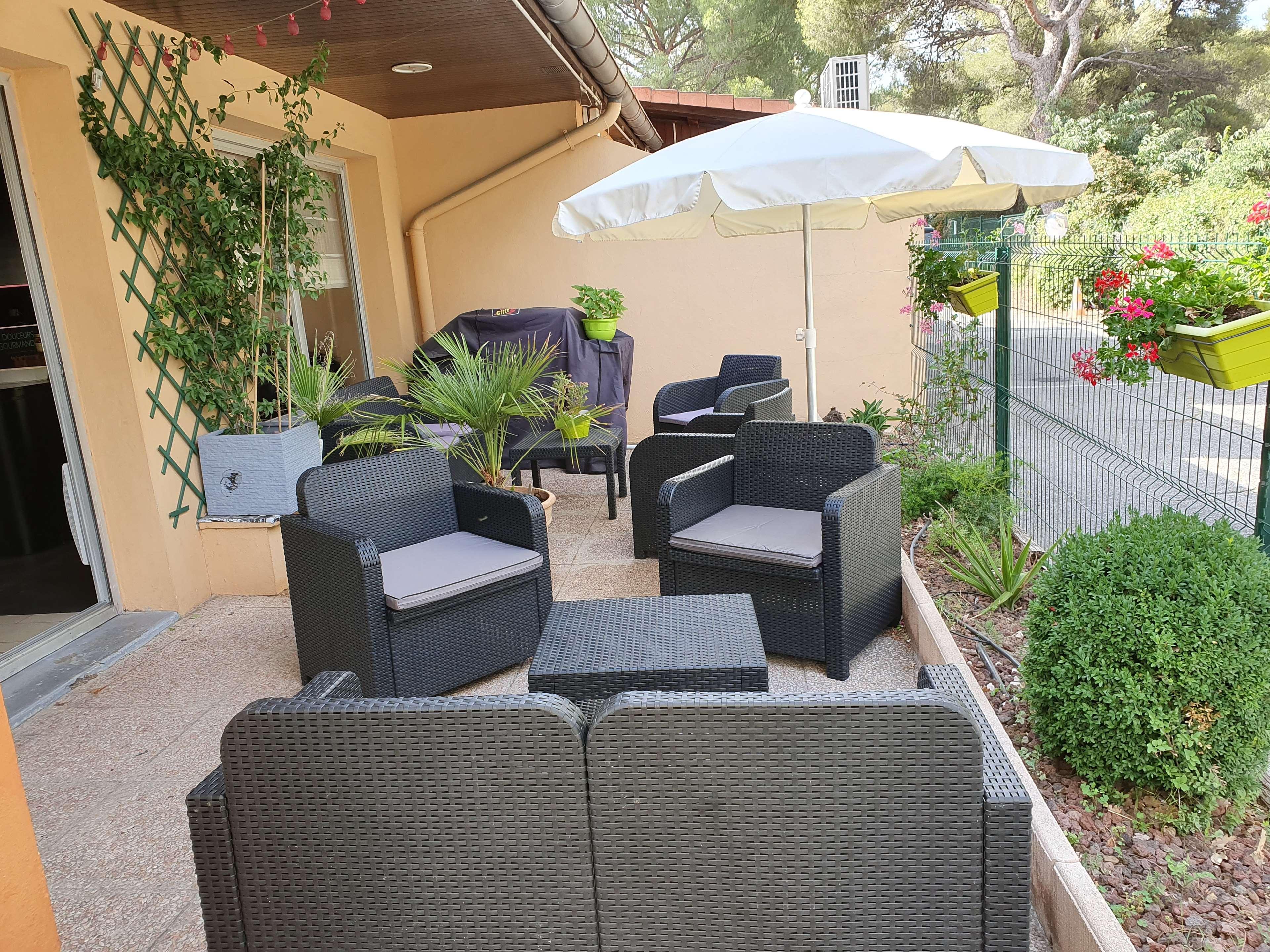 Kyriad Direct Marseille Ouest - Martigues Eksteriør billede